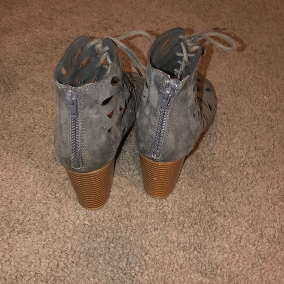 Grey Rampage Booties - Picture 3 of 3